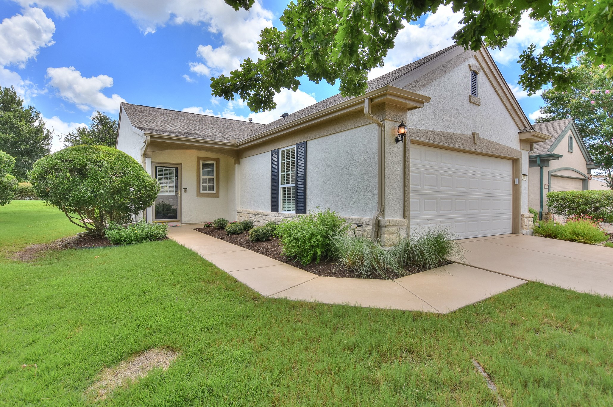 405 Crockett Loop Georgetown, TX 78633 - Photo 1 of 1 Pristine Primrose Garden Home located in the heart of Sun City. Level lot, so no steps in front or at garage door entries.