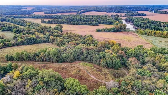 $3,200,000 | 0 Sunny Lane, New London, MO 63459