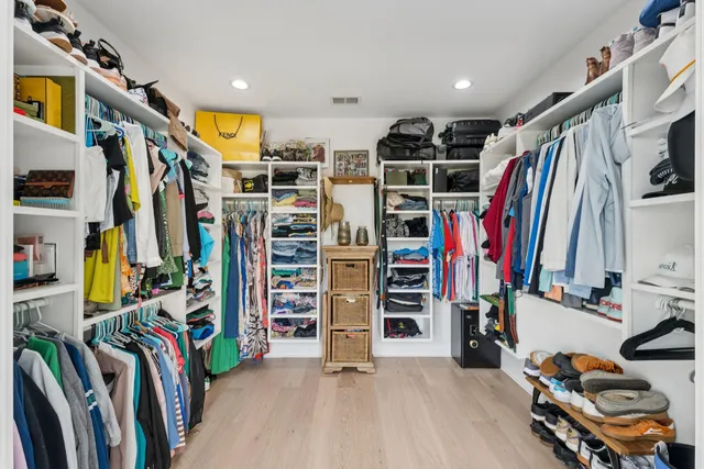 $1,949,000 | 1212 Winding Creek Court, Charleston, SC 29492