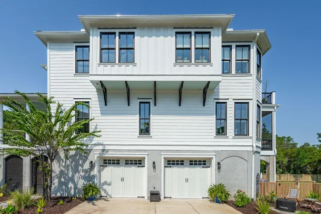 $1,949,000 | 1212 Winding Creek Court, Charleston, SC 29492