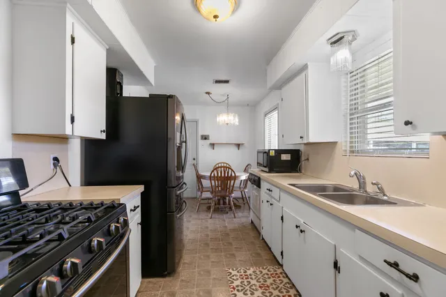 $190,000 | 812 Coolidge Street, Channelview, TX 77530