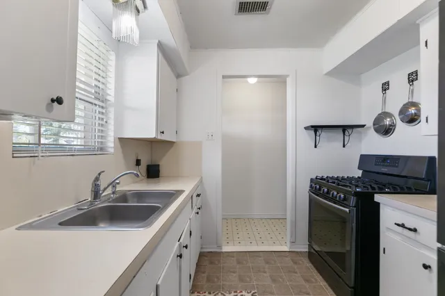 $190,000 | 812 Coolidge Street, Channelview, TX 77530