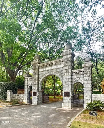 $1,950,000 | 720 Oakwood Avenue, Raleigh, NC 27601