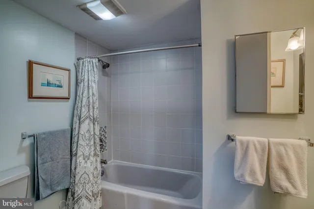 $365,000 | 1704 North Park Drive, Unit 605, Wilmington, DE 19806