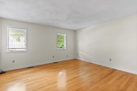 $619,000 | 1 Traverse Street, Unit E, Wakefield, MA 01880