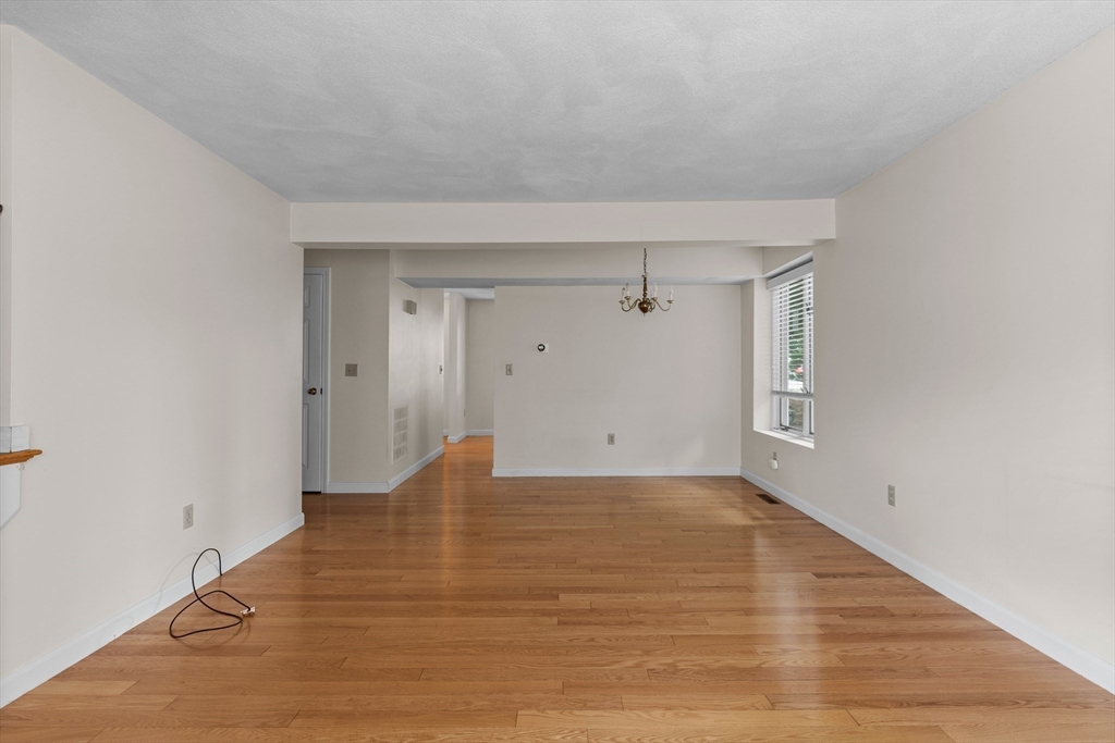 1 Traverse Street, Unit E Wakefield, MA 01880 - Photo 6 of 31