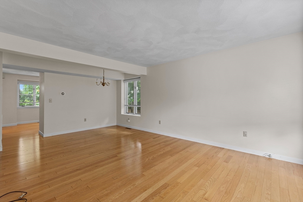 1 Traverse Street, Unit E Wakefield, MA 01880 - Photo 10 of 31