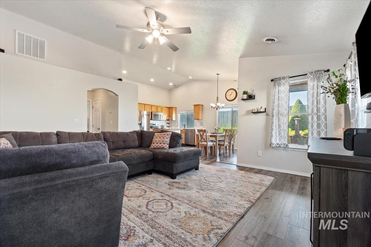 7579 West Middle Fork Street Boise, ID 83709 - Photo 7 of 39