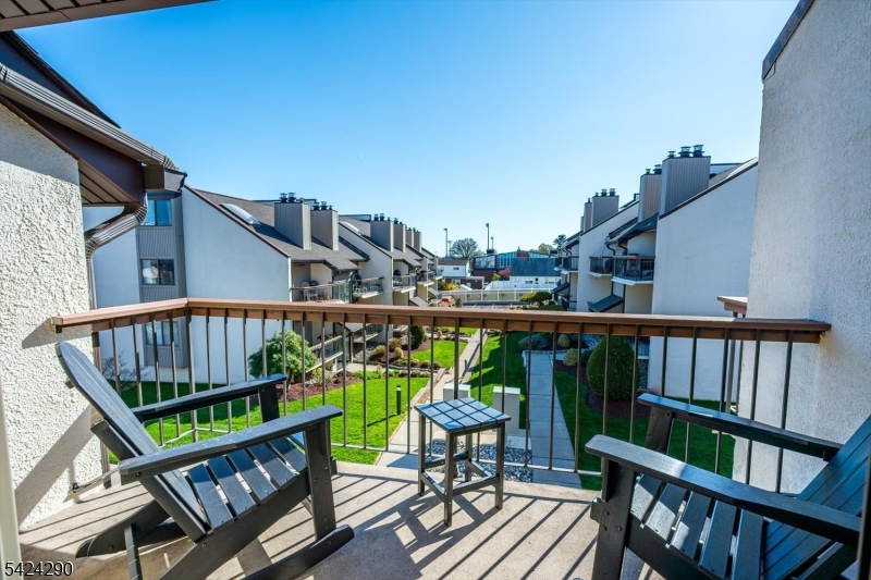 302 Hackensack Street, Unit 310 Wood-Ridge, NJ 07075 - Photo 13 of 44