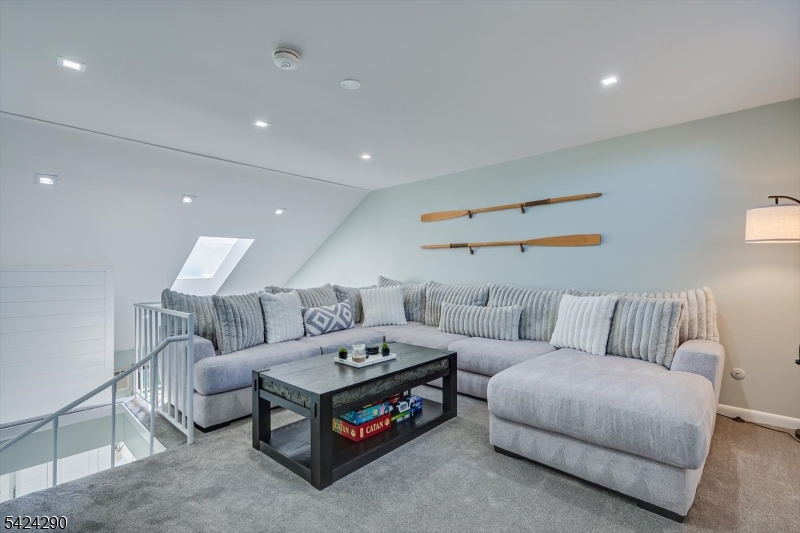 302 Hackensack Street, Unit 310 Wood-Ridge, NJ 07075 - Photo 32 of 44
