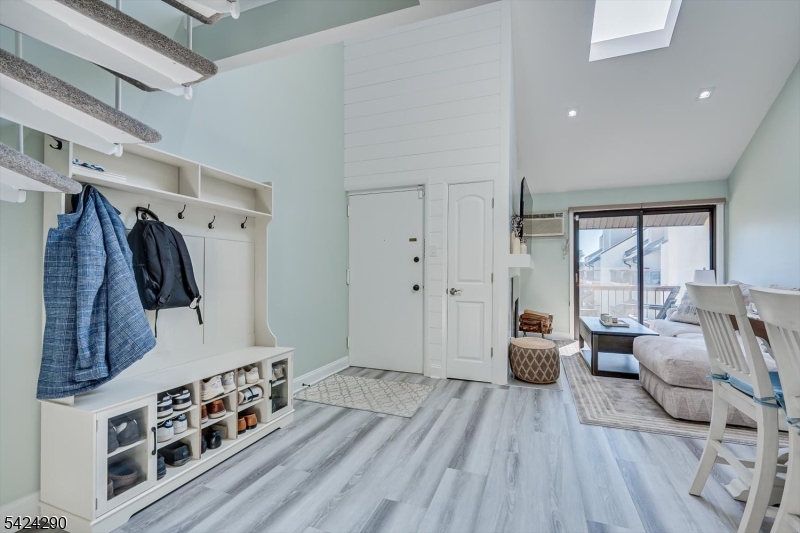 302 Hackensack Street, Unit 310 Wood-Ridge, NJ 07075 - Photo 10 of 44