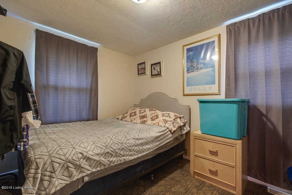 5601 Ridgecrest Road Louisville, KY 40218 - Photo 8 of 15 untitled-7