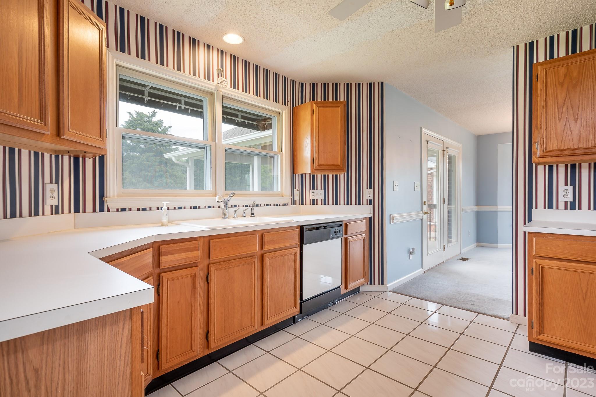 182 Sun Lane Mooresville, NC 28115 - Photo 16 of 37