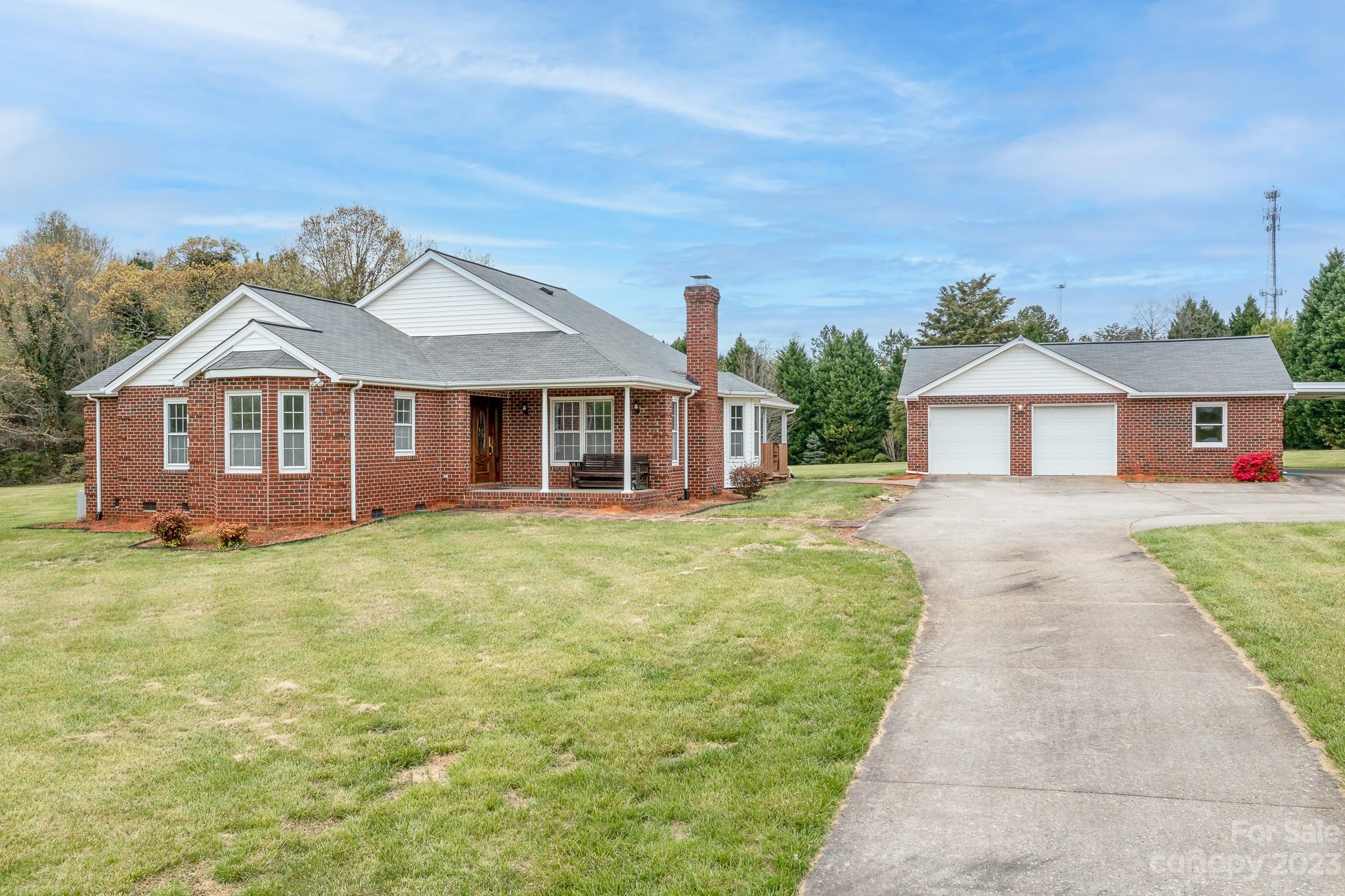 182 Sun Lane Mooresville, NC 28115 - Photo 2 of 37