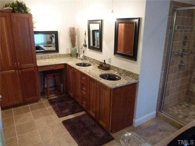 9420 Springdale Drive Raleigh, NC 27613 - Photo 14 of 25 Master Bath/Spa