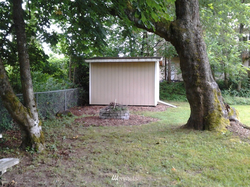 10839 Southeast 190th Place Renton, WA 98055 - Photo 3 of 9