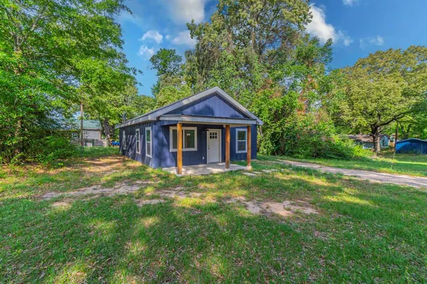 $1,300 | 114 Timber Crest, Mabank, TX 75156