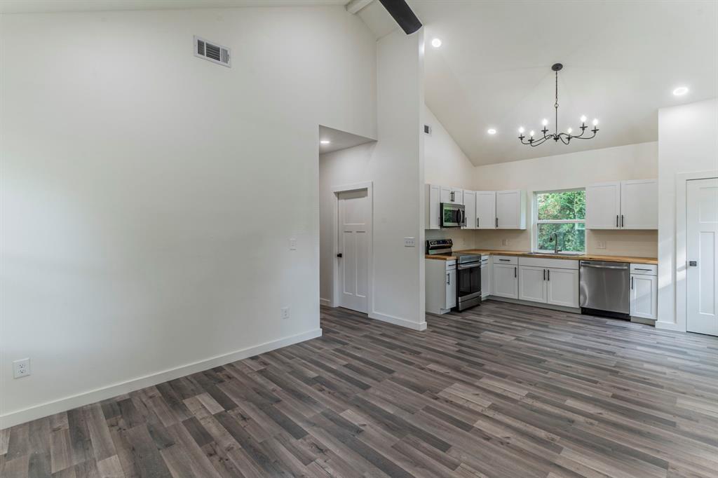 114 Timber Crest Mabank, TX 75156 - Photo 2 of 16