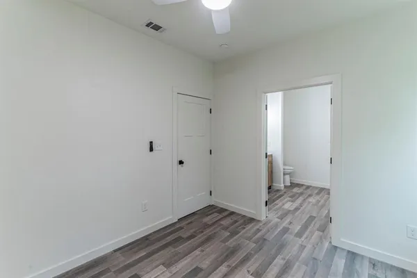 $1,300 | 114 Timber Crest, Mabank, TX 75156