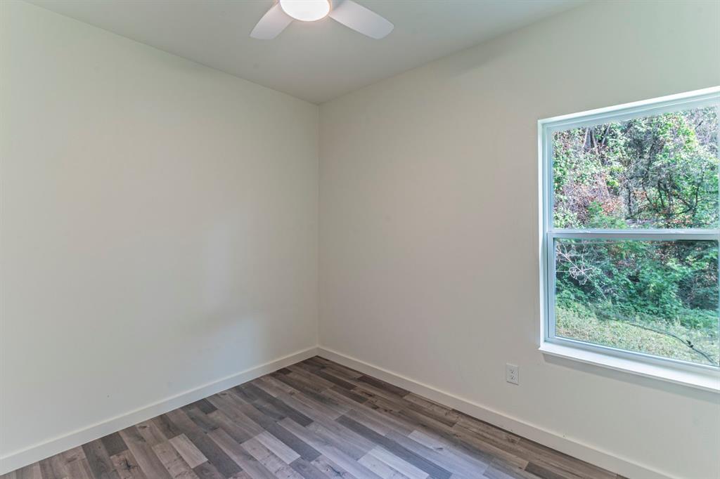 114 Timber Crest Mabank, TX 75156 - Photo 10 of 16