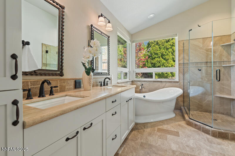2163 3 Wood Lane Reno, NV 89523 - Photo 21 of 31 Primary bath 1