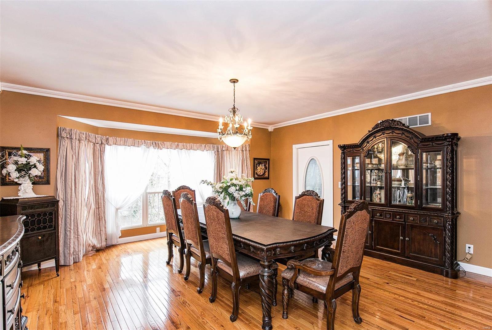 5301 Patterson Road St. Louis, MO 63129 - Photo 17 of 98 Gallery Image 17