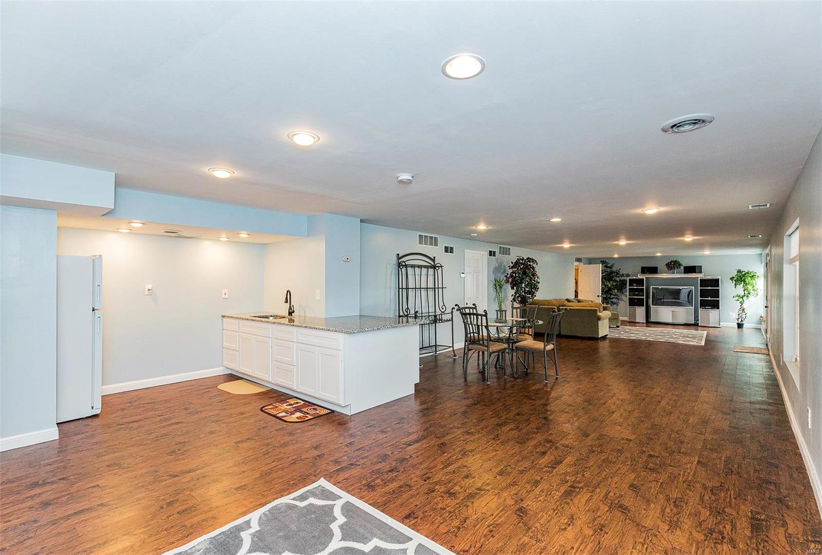 5301 Patterson Road St. Louis, MO 63129 - Photo 43 of 98 Gallery Image 43