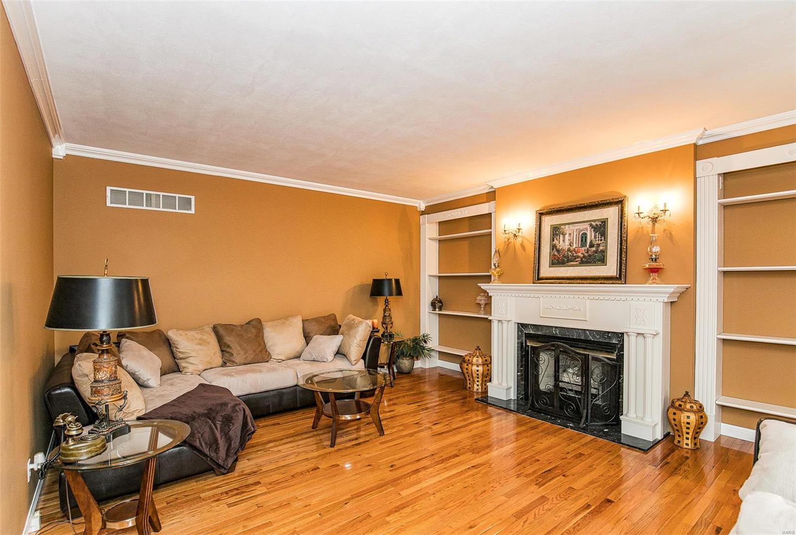 5301 Patterson Road St. Louis, MO 63129 - Photo 10 of 98 Gallery Image 10