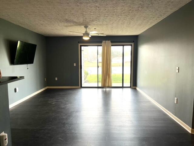 2306 Pinzon Place, Unit 104 Columbus, OH 43235 - Photo 3 of 14 2