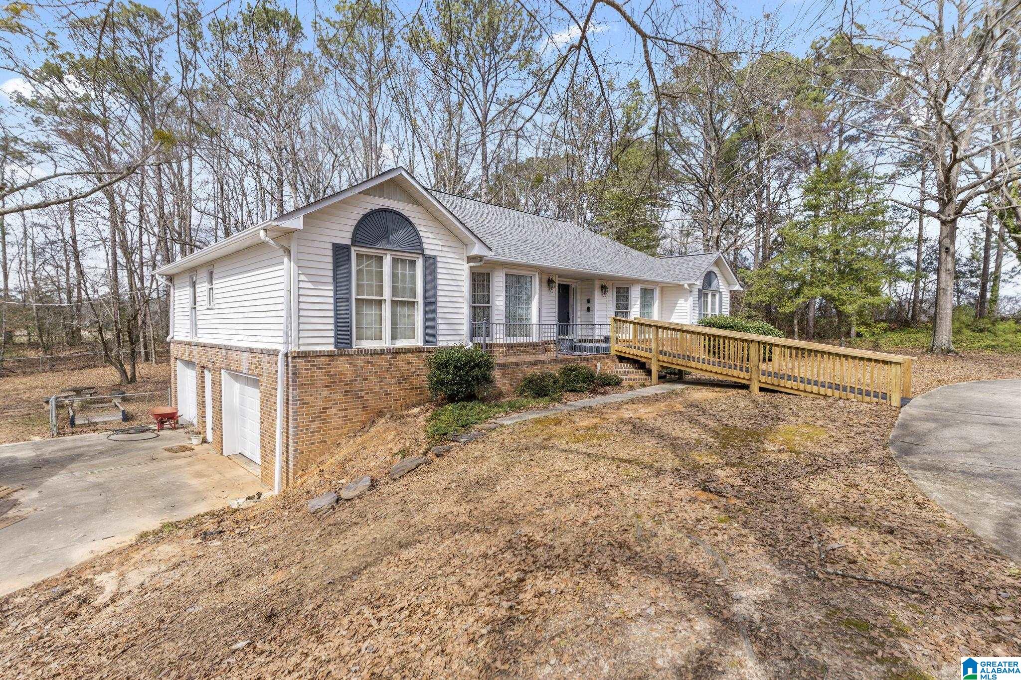 787 Thompson Chapel Road Jemison, AL 35085 - Photo 4 of 48