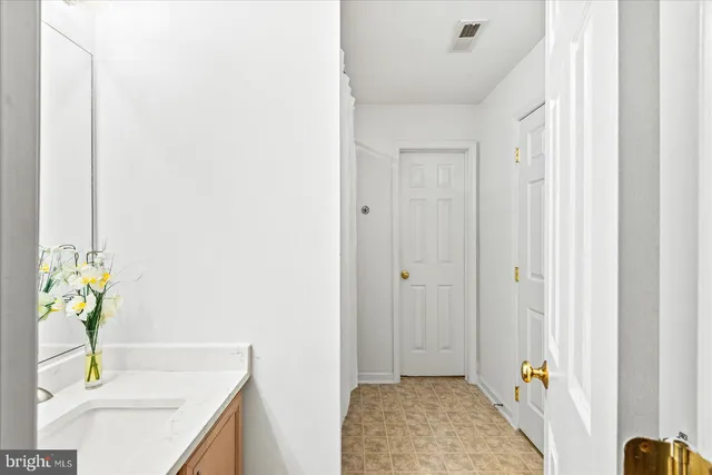 $949,000 | 21 Wentworth Drive, Fredericksburg, VA 22406