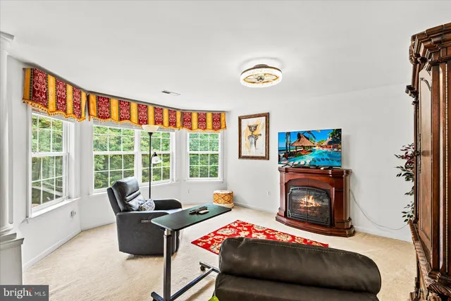 $949,000 | 21 Wentworth Drive, Fredericksburg, VA 22406