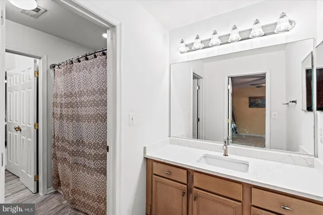 $949,000 | 21 Wentworth Drive, Fredericksburg, VA 22406