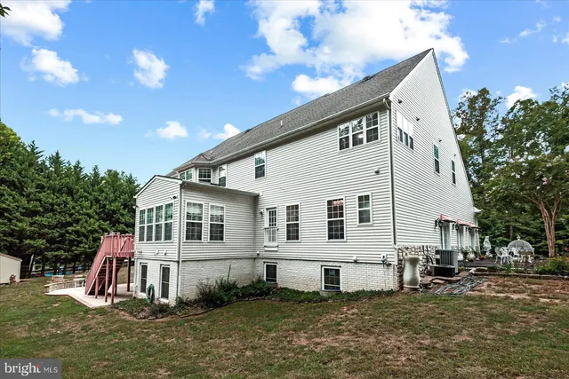 $949,000 | 21 Wentworth Drive, Fredericksburg, VA 22406