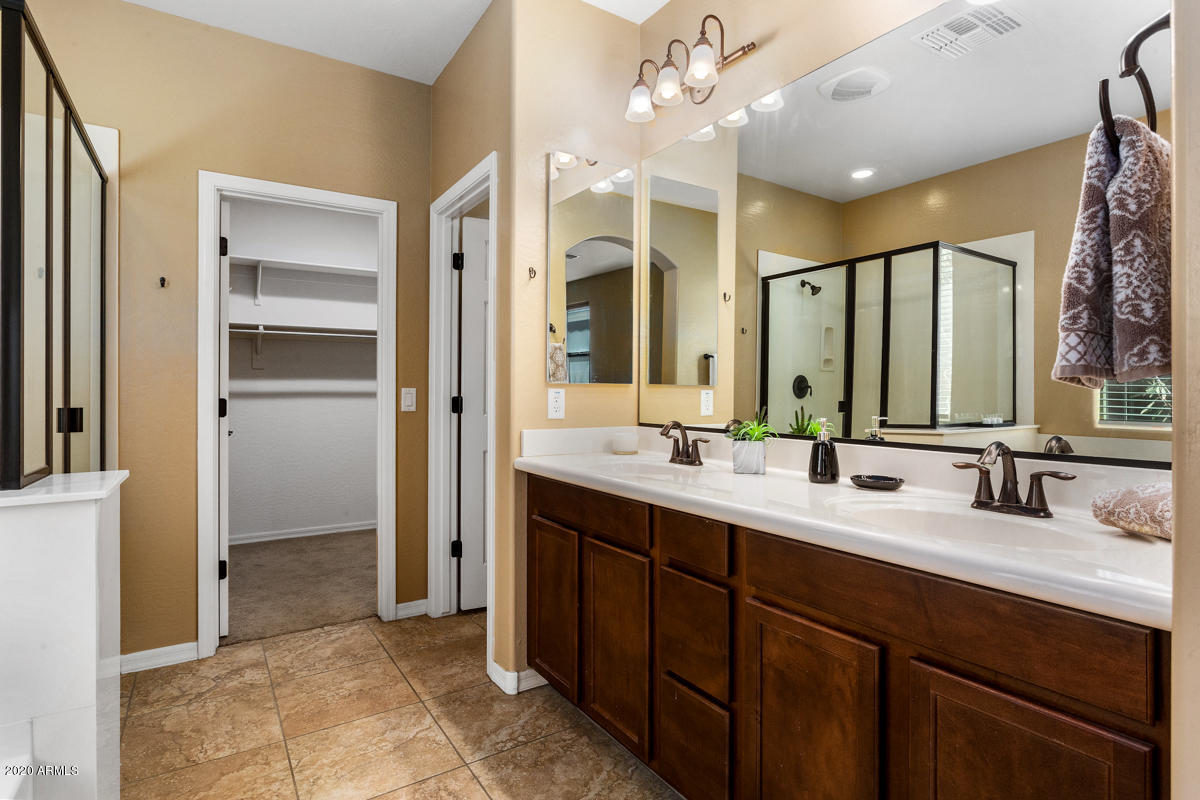 20729 West Ridge Road Buckeye, AZ 85396 - Photo 10 of 36 20729-West-Ridge-Road-19