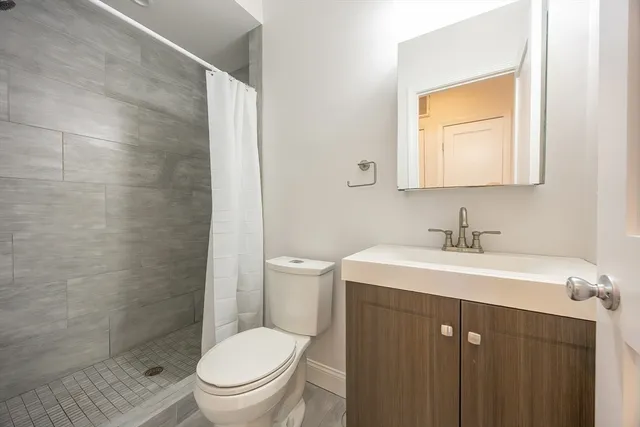 $3,100 | 375 Dorchester Street, Unit 2, Boston, MA 02127