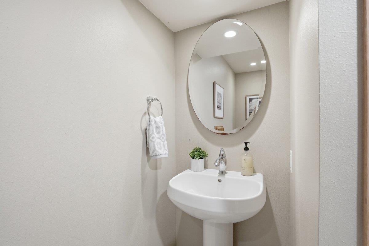 497 Sugar Hill Road Brooklyn, WI 53521 - Photo 32 of 58