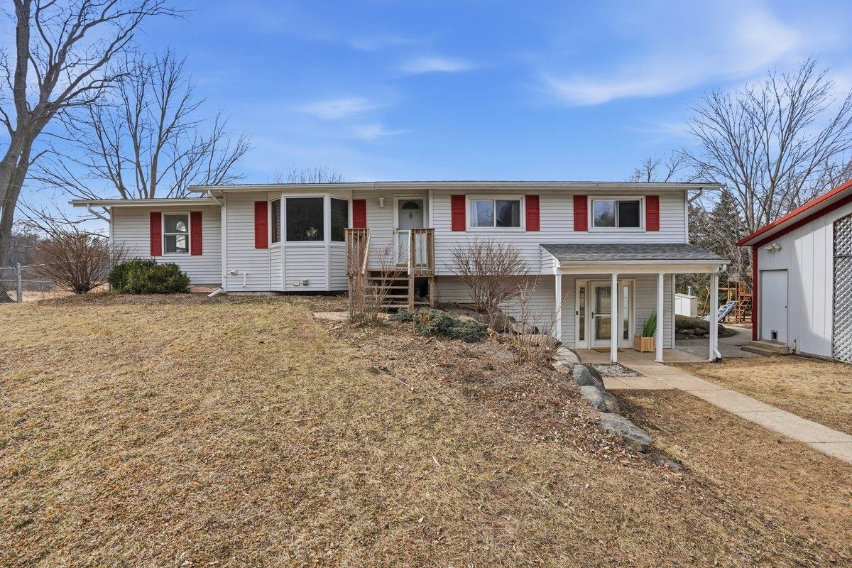 497 Sugar Hill Road Brooklyn, WI 53521 - Photo 44 of 58