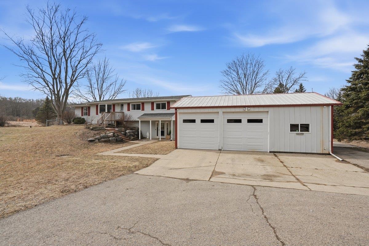 497 Sugar Hill Road Brooklyn, WI 53521 - Photo 46 of 58