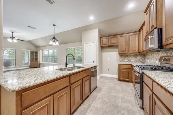 $350,000 | 4721 Camp Verde Circle, Sherman, TX 75092