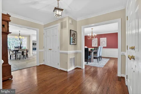 $1,699,900 | 6354 Chowning Place, McLean, VA 22101