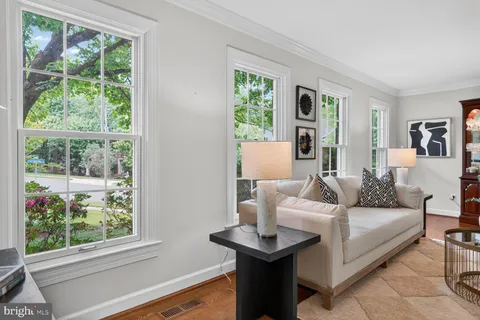 $1,699,900 | 6354 Chowning Place, McLean, VA 22101