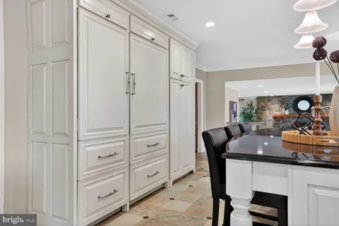 $1,699,900 | 6354 Chowning Place, McLean, VA 22101
