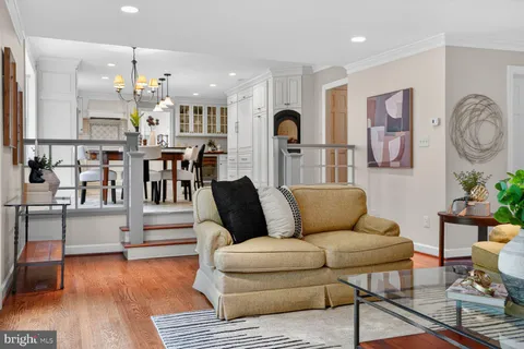 $1,699,900 | 6354 Chowning Place, McLean, VA 22101