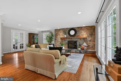 $1,699,900 | 6354 Chowning Place, McLean, VA 22101