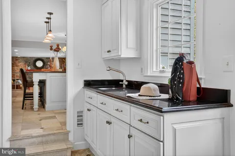 $1,699,900 | 6354 Chowning Place, McLean, VA 22101