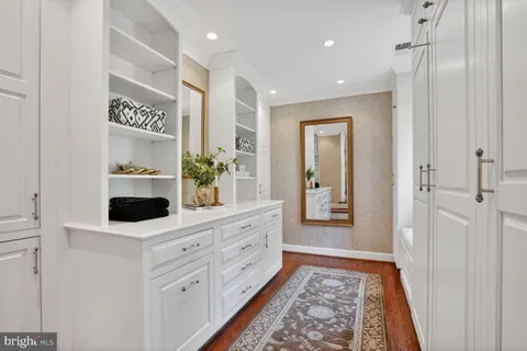 $1,699,900 | 6354 Chowning Place, McLean, VA 22101