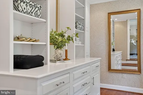 $1,699,900 | 6354 Chowning Place, McLean, VA 22101
