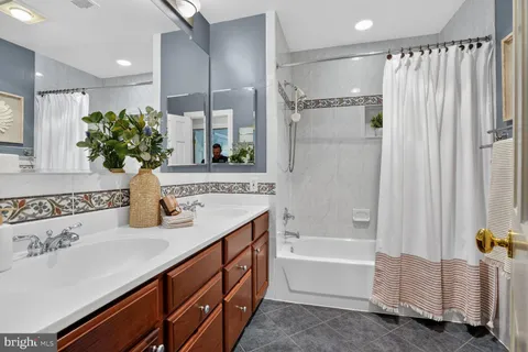 $1,699,900 | 6354 Chowning Place, McLean, VA 22101