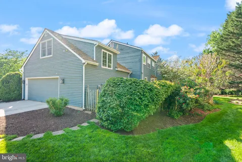 $1,699,900 | 6354 Chowning Place, McLean, VA 22101